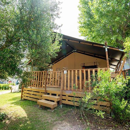 Sivinos Camping Boutique 마네르바 델 가르다 외부 사진